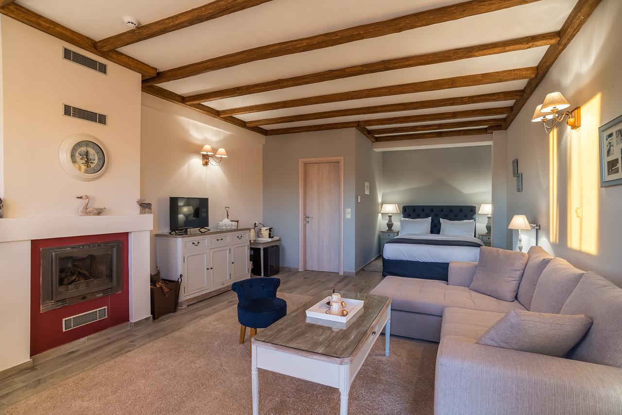 Almondhouse Suites With Fireplace - Adults Only アラコバ エクステリア 写真